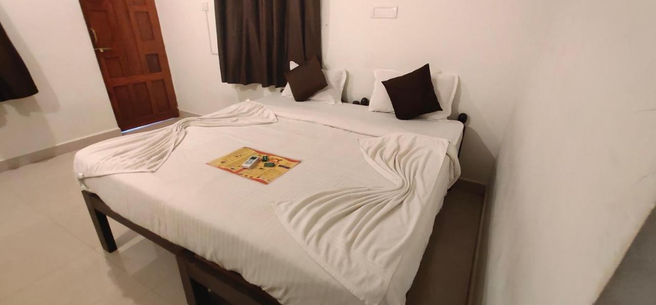 Rj14 Accommodations At Baga Beach Eksteriør bilde